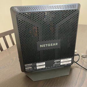 C7000v2 – Nighthawk AC1900 WiFi Cable Modem Router